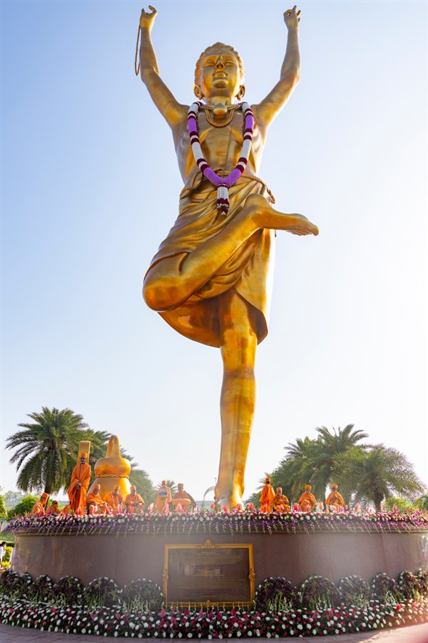 Tapomurti Shri Nilkanth Varni