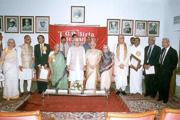 BAPS conferred G D Birla International Award, New Delhi, India - 