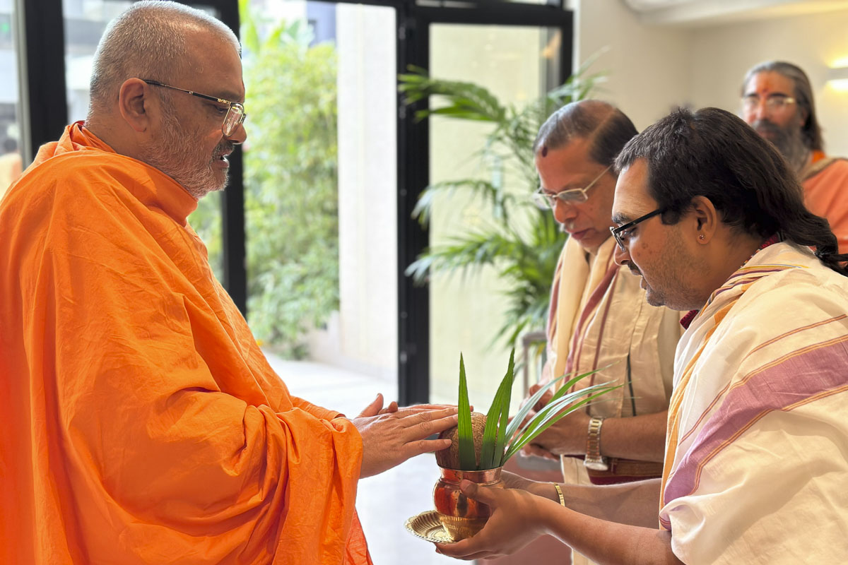 The Swaminarayan Tradition Represented at Historic 'The Dharmic Renaissance and The Athens Declaration' Summit , Athens, Greece