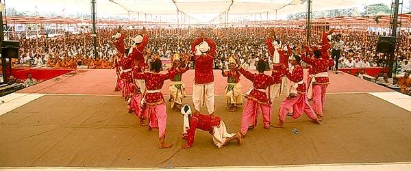 The kishores of Bharuch perform an impressive 'Mandir' dance
