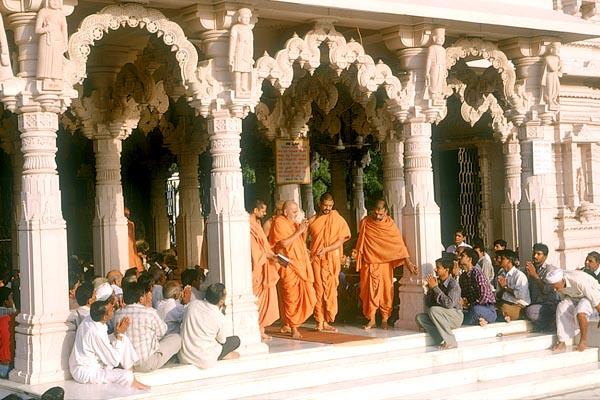 Swamishri in the mandir