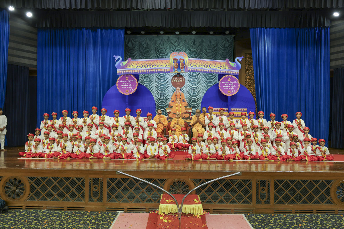 Post-Felicitation Group Photo