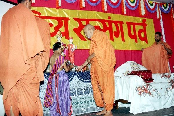 Divya Satsang Parva Pachmarhi, MP, India 