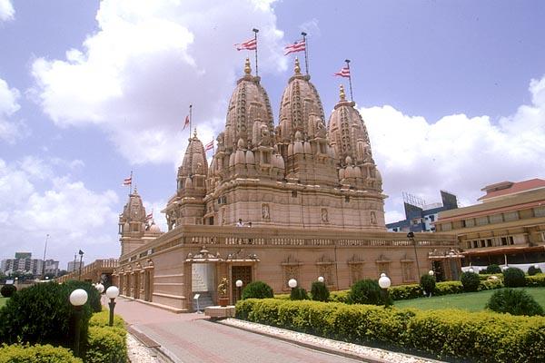 Shri Swaminarayan Mandir, Surat