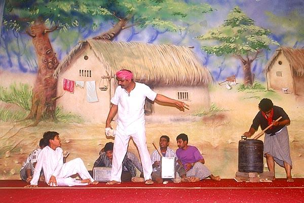 'Charan Kamal na Ful' drama depicts the true stories of courageous satsangi children who remained steadfast in their faith and morals 