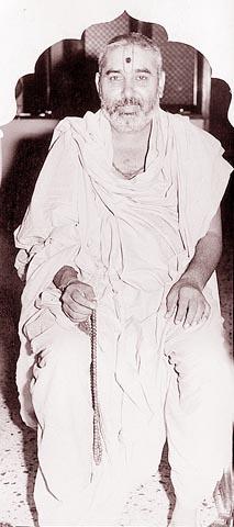 1971- Swamishri