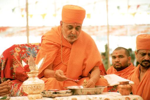 Yagna for World Peace, 1 Dec 2000