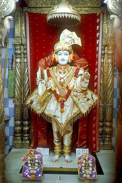 Shri Ghanshyam Maharaj 	