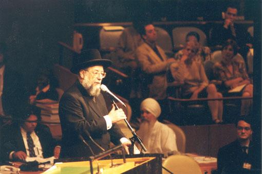 Ashkenazi Chief of Israel, Rabbi Meir Lau addressed the gathering