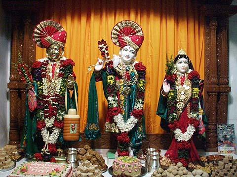 Divine Murtis of Shri BAPS Swaminarayan Mandir, Tithal