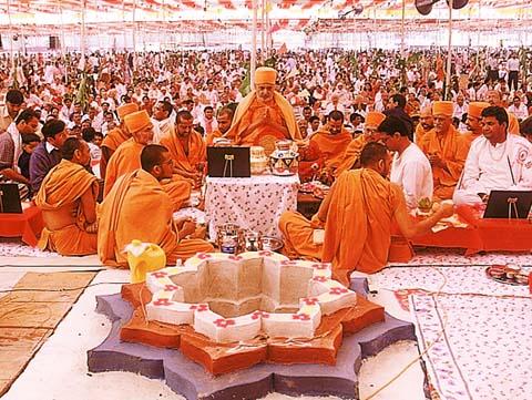 Yagna for World Peace, 14 Dec 99