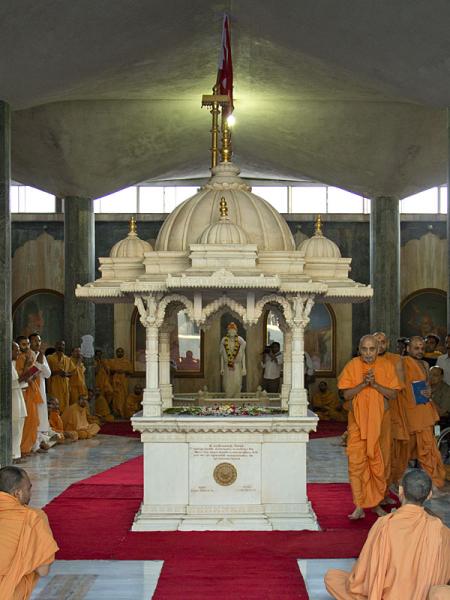 Shri Hanuman Puja<br>Gondal<br>4 November 2010 - 