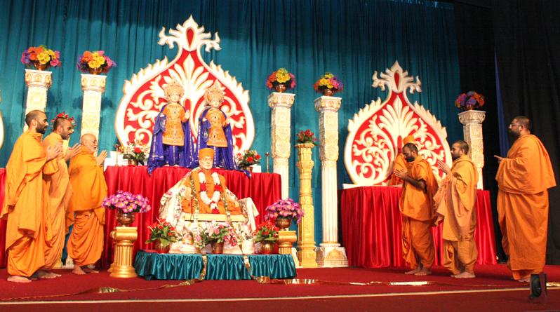 Pramukh Swami Maharaj's 90th Birthday Celebration<br>Toronto - 