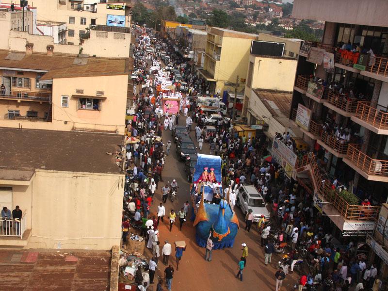 BAPS Mandir Golden Jubilee Mahotsav, Kampala<br>Nagaryatra<br>11 December 2010 - 