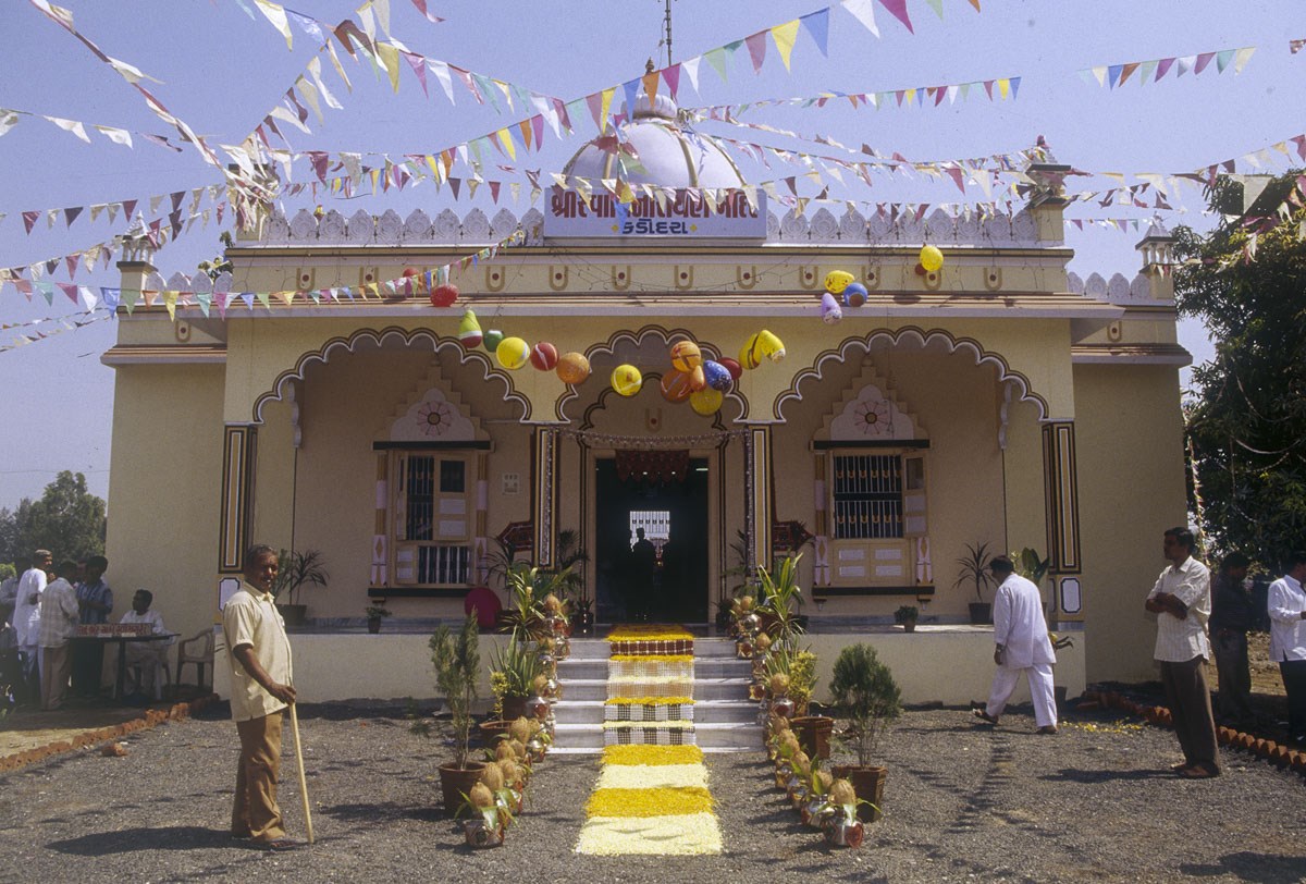BAPS Shri Swaminarayan Mandir, Kadodara