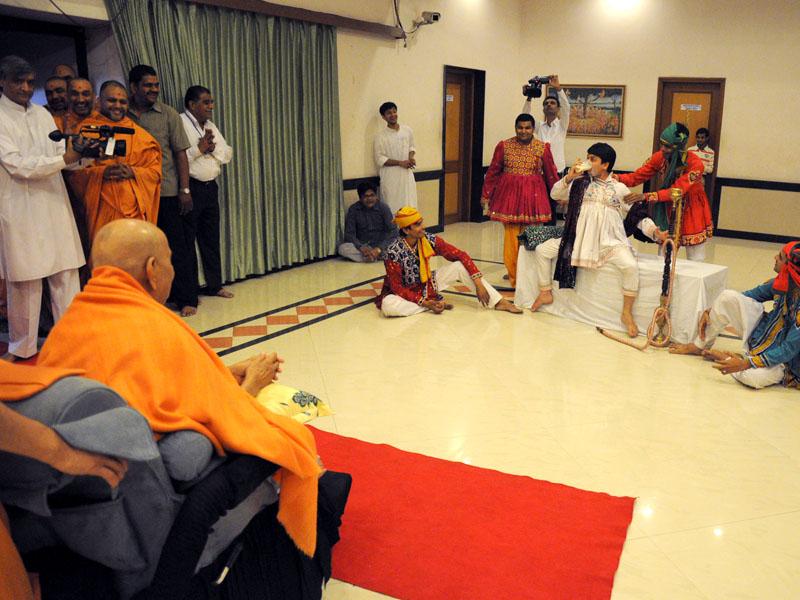 A skit presentation before Swamishri