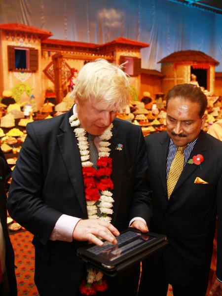 Mayor of London Boris Johnson Celebrates Hindu New Year at Neasden Temple<br>