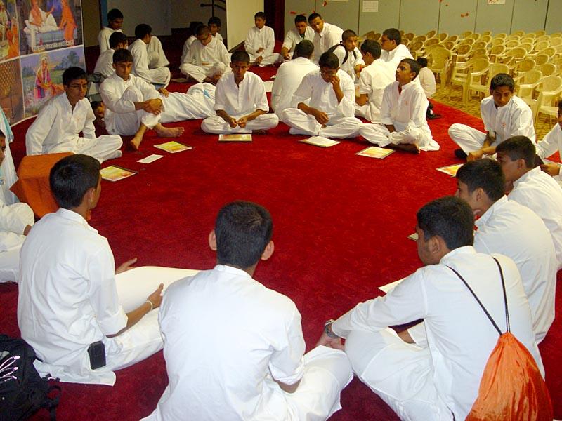 The Swaminarayan Sampraday: 1781 Group Discussions