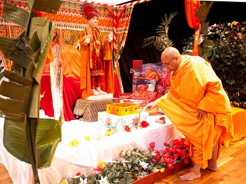 The Swaminarayan Sampraday: 1781 Opening Ceremony Deep Pragatya