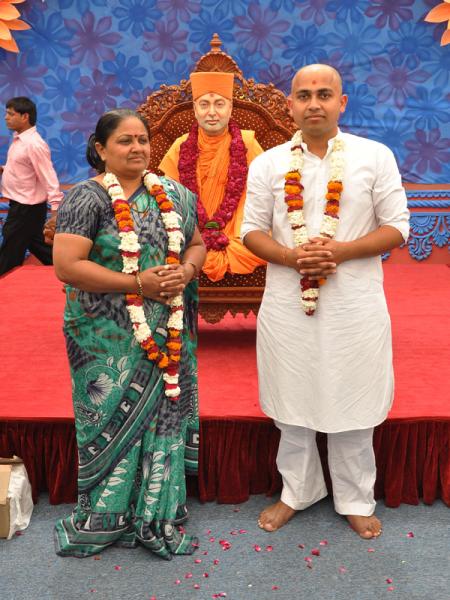  Sadhaks with their family members before diksha ceremony