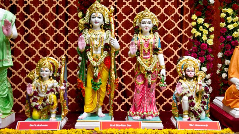 Shri Sita-Ram Dev, Shri Lakshmanji and Shri Hanumanji