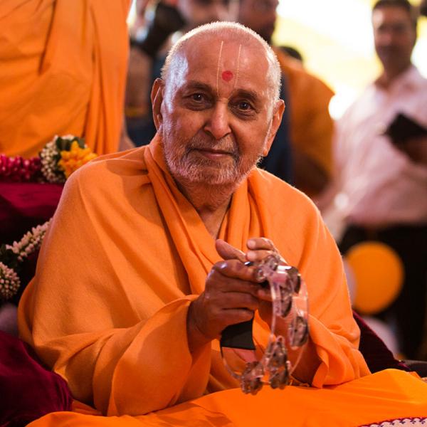  Swamishri in a divine, jovial mood