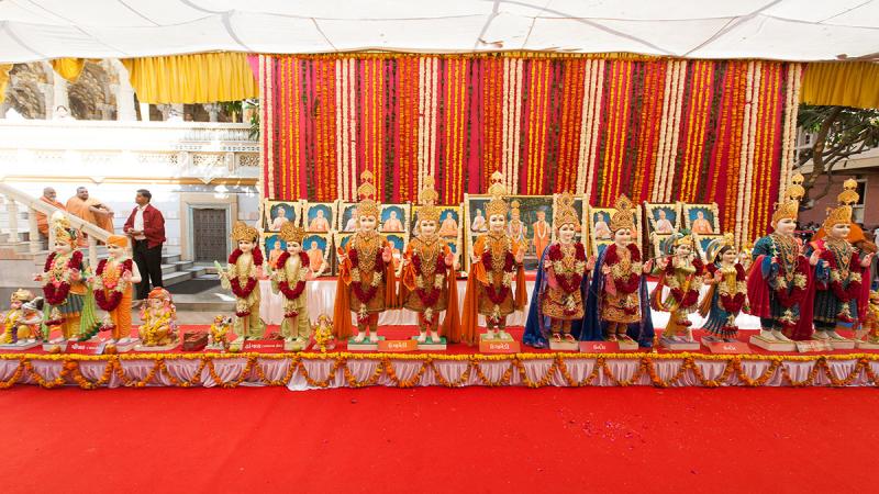  Murtis to be consecrated at various BAPS Shri Swaminarayan Mandirs