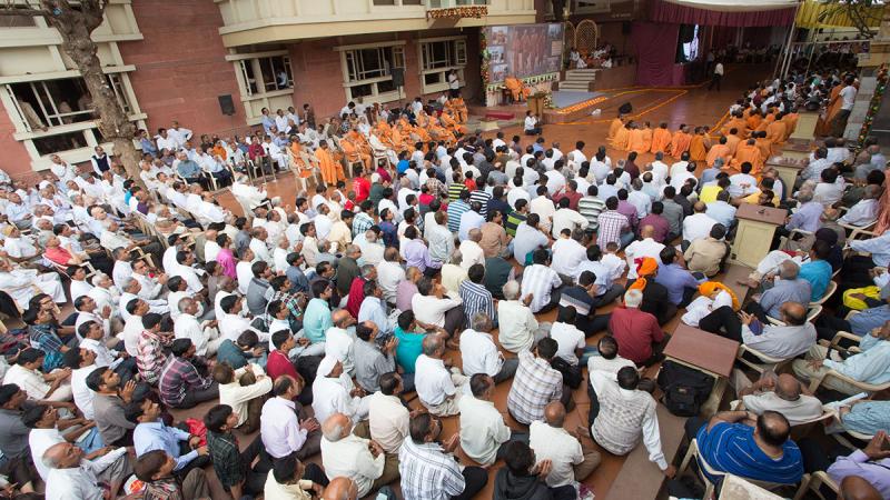 Vasant Panchami satsang assembly
