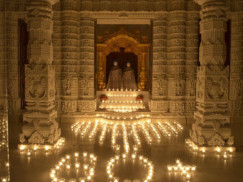 Earth Hour 2013 inside the BAPS Shri Swaminarayan Mandir, Atlanta GA
