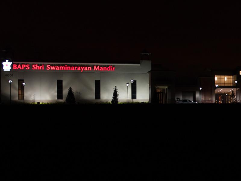 Earth Hour 2013 at the BAPS Shri Swaminarayan Mandir, Dallas TX