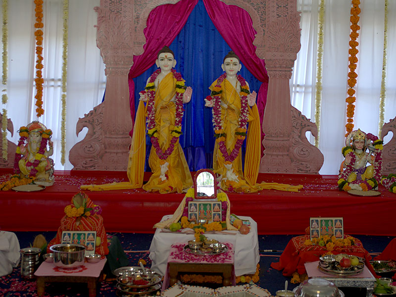 Vishwa Shanti Mahayaag, Murti Pratishtha Celebration, Indore