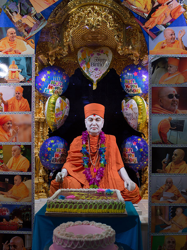 Pramukh Swami Maharaj's 93rd Birthday Celebration, Los Angeles, CA