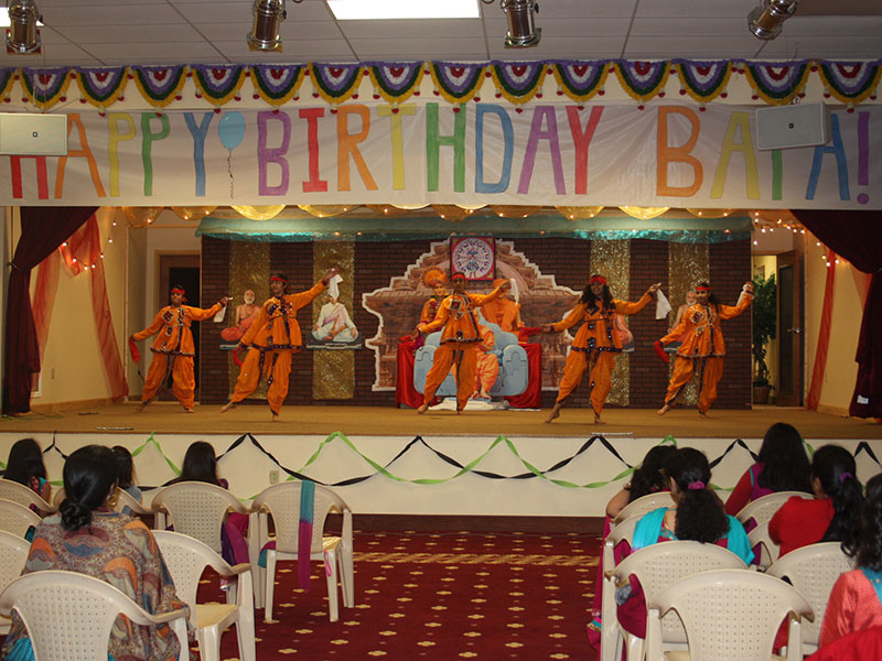 Pramukh Swami Maharaj 93rd Birthday, Mahila Celebrations 2013, Little Rock, AR