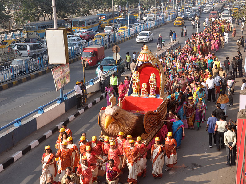 Nagar Yatra - Shri Sita-Ram and Shri Hanumanji in a rath symbolically pulled by women