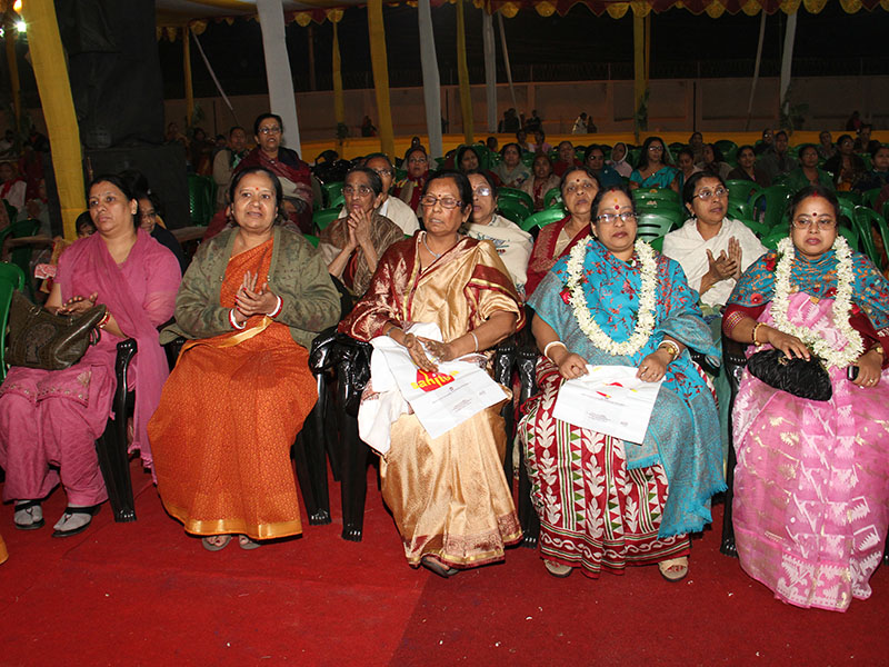 Sanman Sabha - a felicitation assembly to thank all those who have helped make the mandir