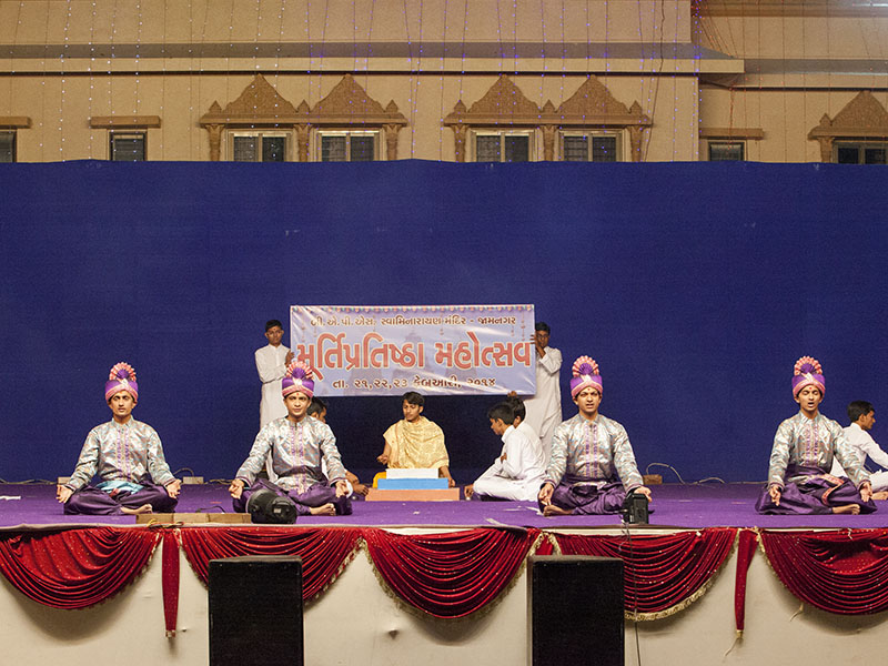 Cultural program by BAPS youth