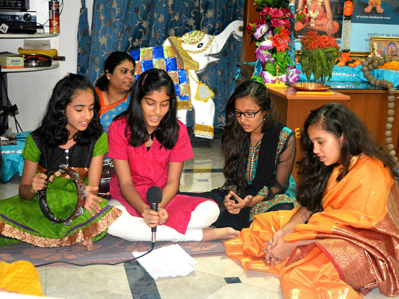 Yogi Jayanti Mahila Celebrations 2014, Muscat