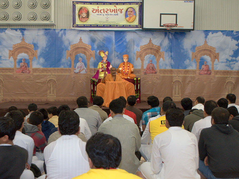 'Antar Khoj' Gnansatra - Sessions on 'Searching Within', Adelaide