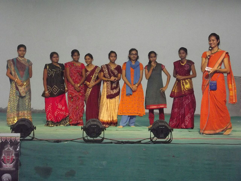 Yuvati Parayan 2014, Silvassa, India