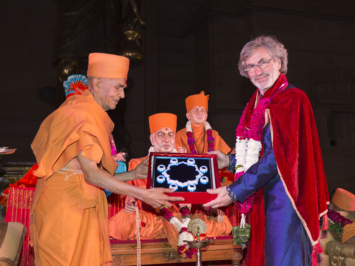 Opening Ceremony of the Sahaj Anand Water Show, 7 November 2014