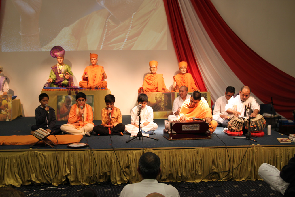 Pramukh Swami Maharaj's 94th Birthday Celebrations, Manchester - Ashton, UK