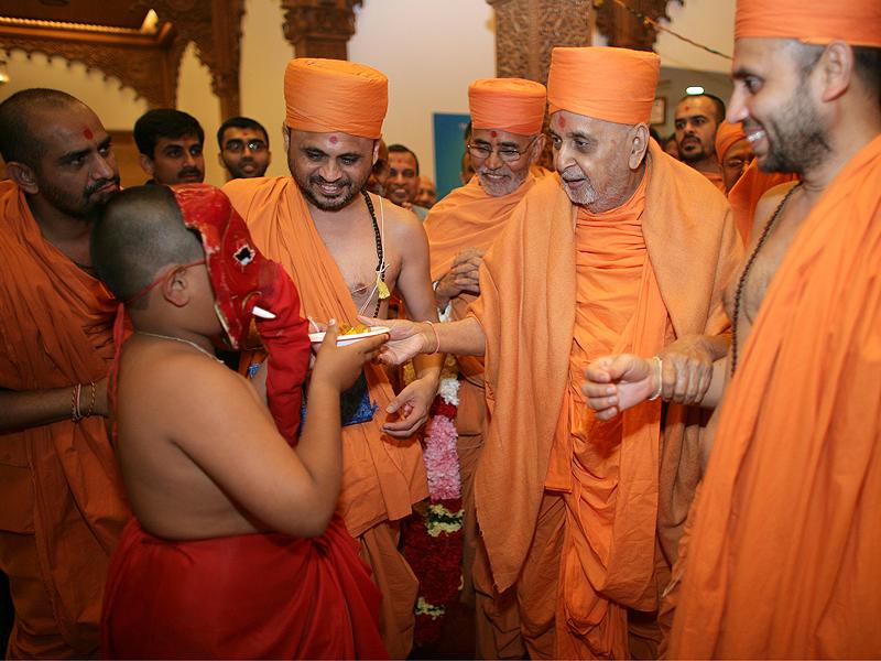 Swamishri in Toronto  