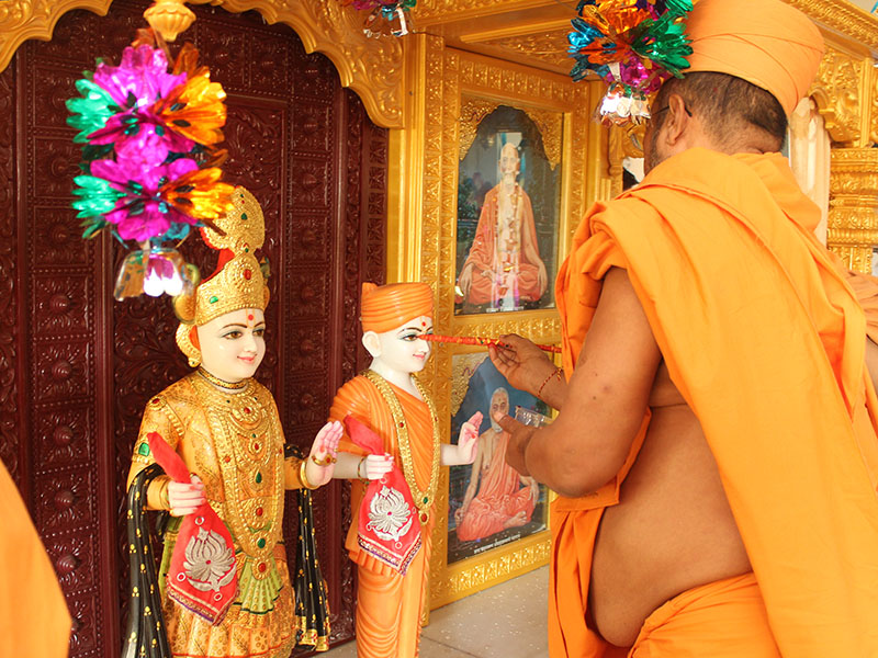 Murti-Pratishtha Mahotsav at the BAPS Shri Swaminarayan Mandir, Kamboi, District Dahod, Gujarat