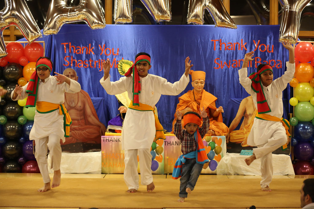 Pramukh Swami Maharaj's 94th Birthday Celebrations, London (Bal-Shishu Mandal), UK 