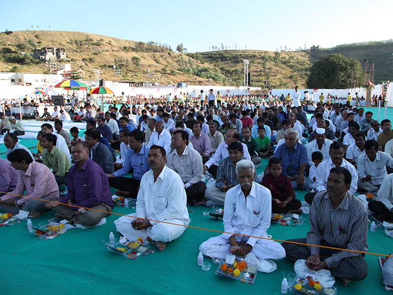 Vedic Pujan of first pillar for the BAPS Shri Swaminarayan Mandir, Pune