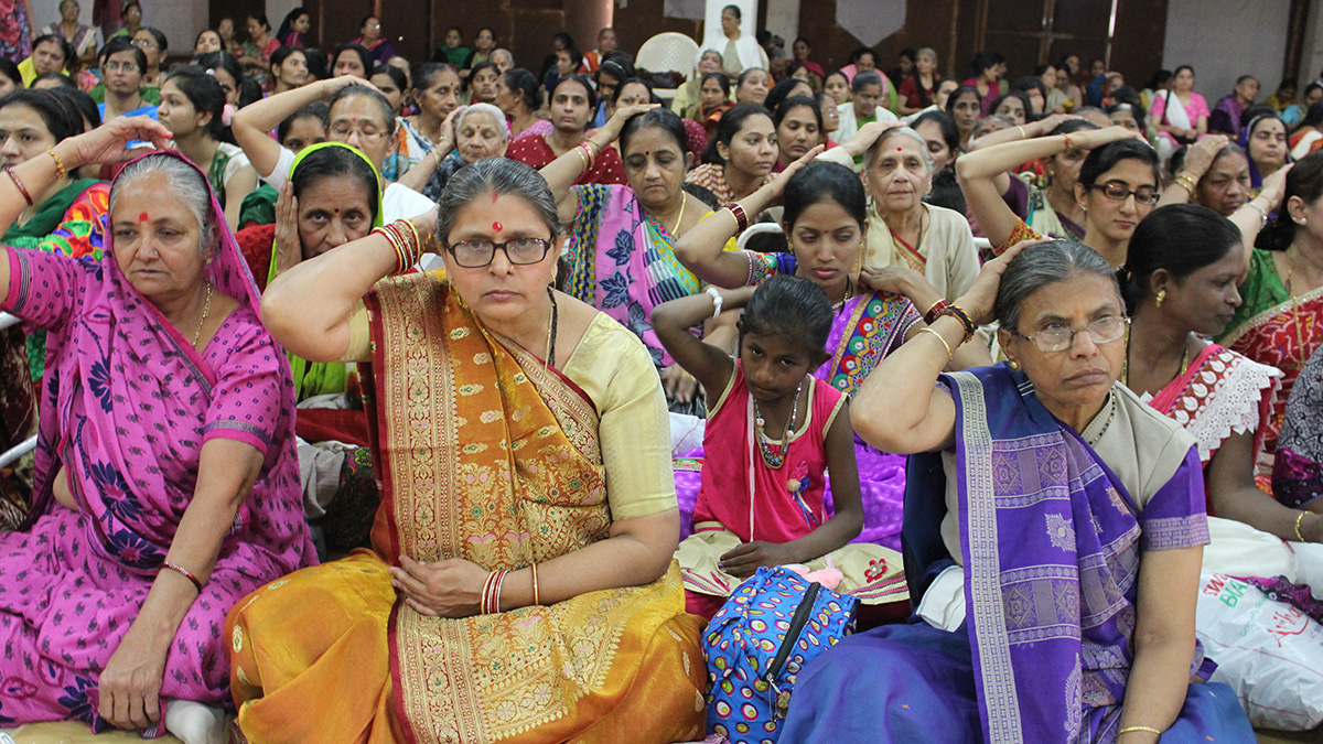 Mothers of parshads participate in mahapuja