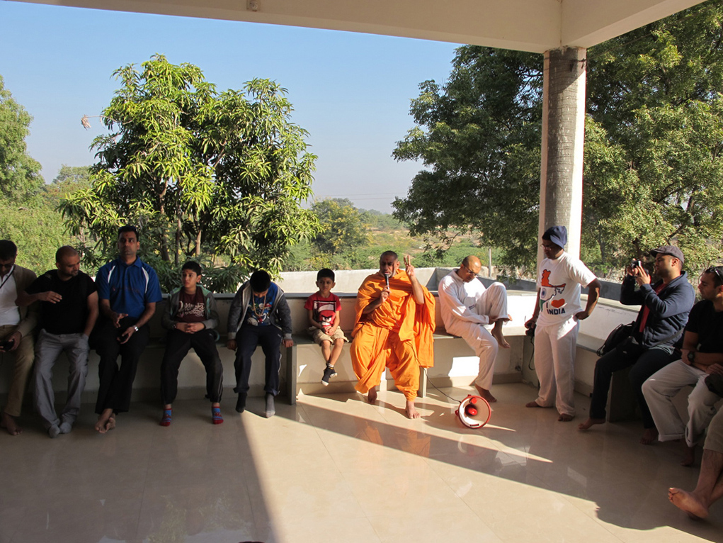 Yuvaks hold a sabha at Dangra, Gujarat