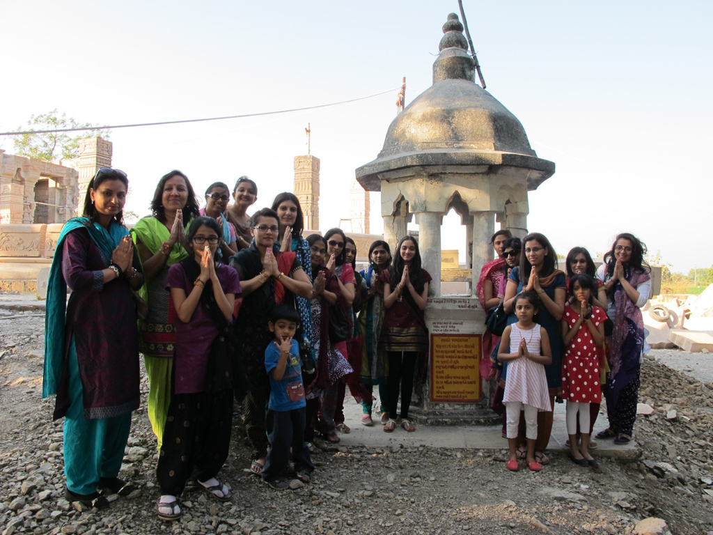Yuvatis at holy site in Kalvani, Gujarat where Bhagwan Swaminarayan initiated five hundred paramhansas