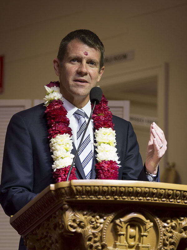 NSW Premier Hon. Mike Baird visits Sydney Mandir