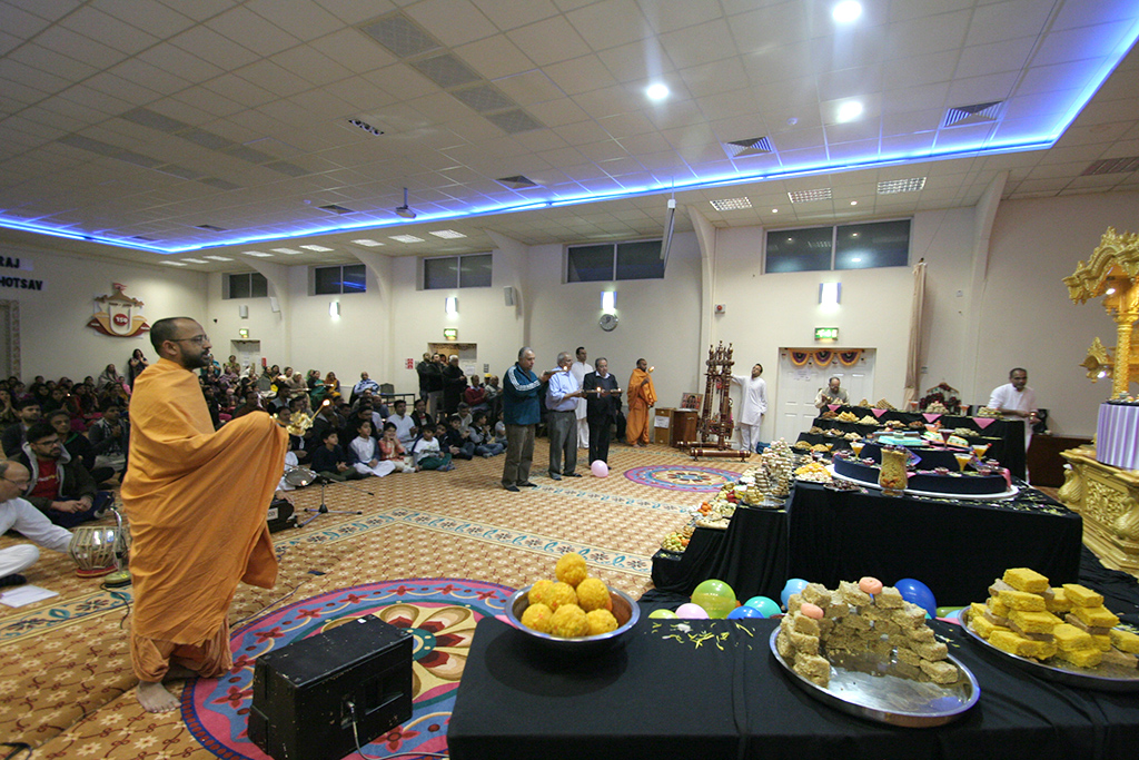 Swaminarayan Jayanti Celebrations at BAPS Shri Swaminarayan Mandir, Luton, UK 